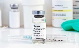پیشگیری از سرطان دهانه رحم با غربالگری و واکسن HPV