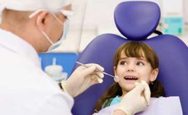 معاینه دندان کودکان