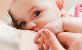 تغذیه با شیر مادر با درک بهتر احساسات در برخی نوازادان ارتباط دارد