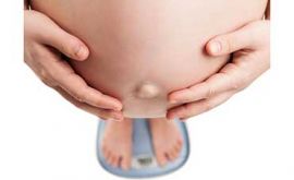 تاثیر چاقی بر بارداری