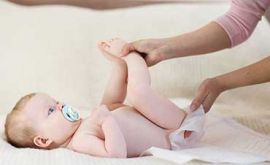 ادرار سوختگی نوزادان، علل و روش های جلوگیری | دکتر حسن جاودانی