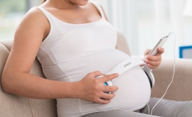 صدای مادر در دوران بارداری به رشد مغزی جنین کمک می کند